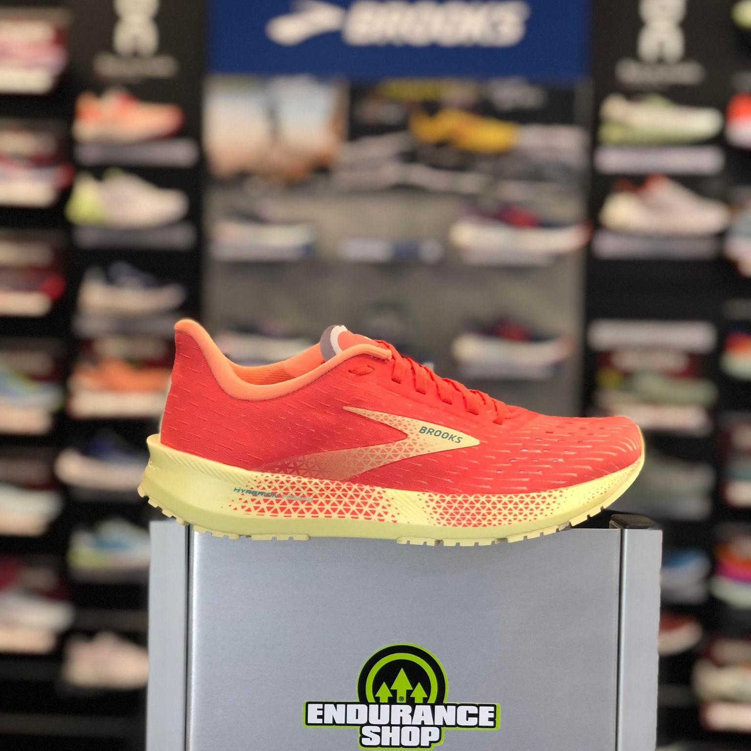 Baskets brooks top