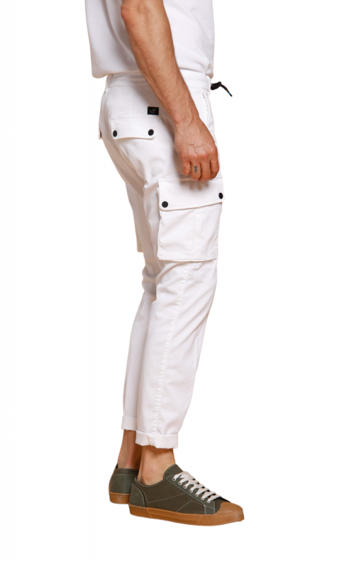 pantalon-cargo-blanc-lien-noir-Masons-coté